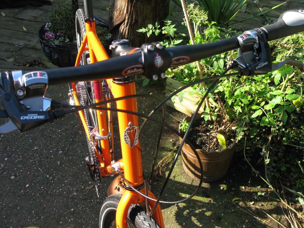 Salsa Vaya at Sideways Cycles